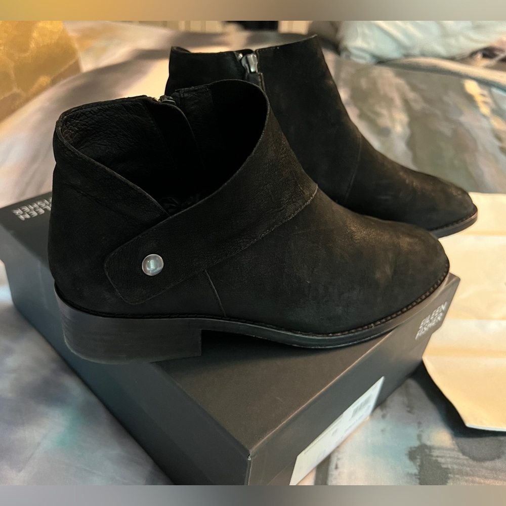 Eileen Fisher Billie Black Nubuck Booties - Size 9.5